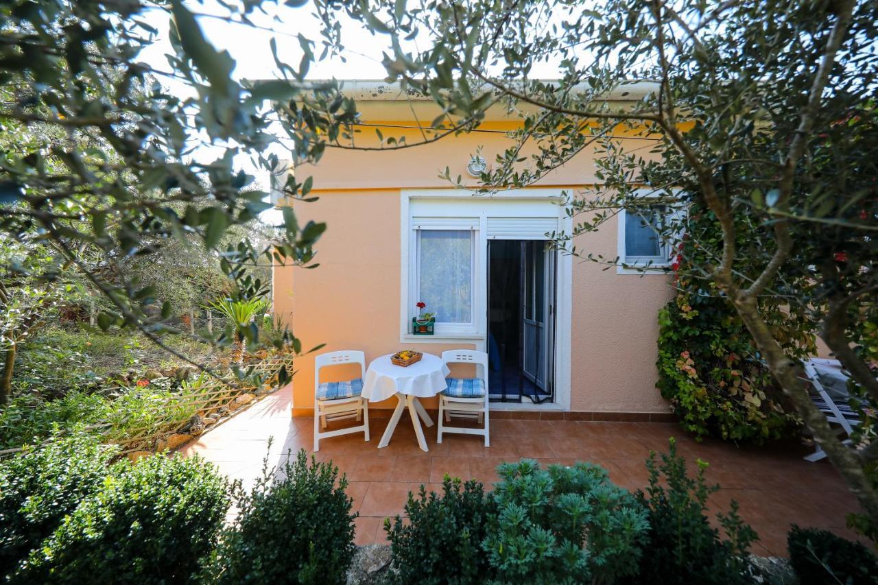 Apartments With A Parking Space Brbinj, Dugi Otok - 8160 מראה חיצוני תמונה